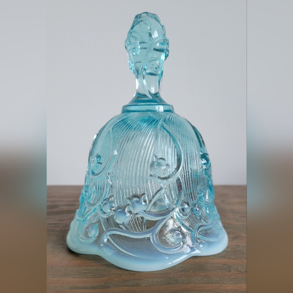 Vintage Fenton Glass Bell Blue Opalescent Lily of the Valley